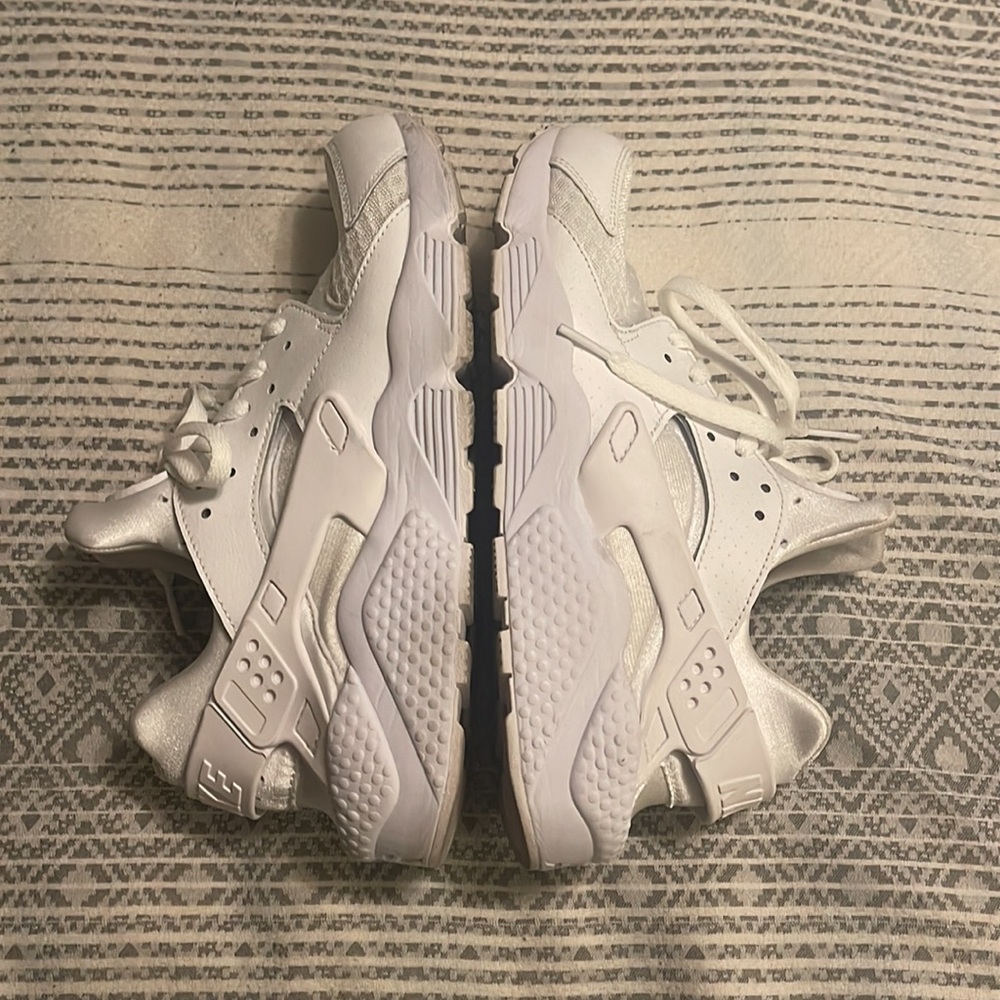 Nike Air Hurache